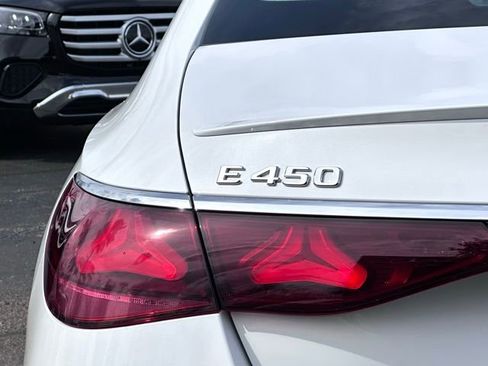 New 2026 Mercedes-Benz E 450 4MATIC Sedan image 9