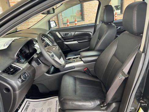 Used 2013 Ford Edge SEL image 14