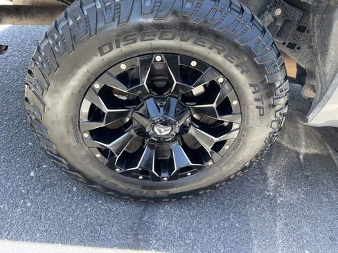 Used 2020 Ford F150 XL w/ Equipment Group 101A Mid AWD/4WD image 9
