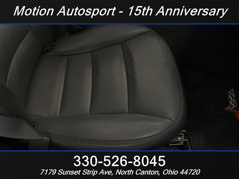 Used 2008 Chevrolet Corvette Coupe w/ Roof Package RWD image 29