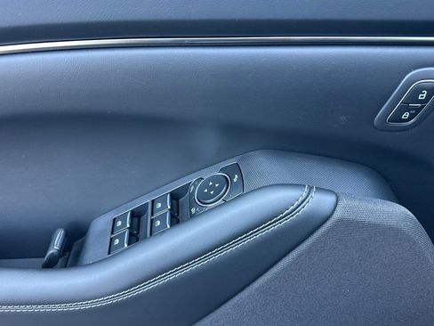 New 2026 Ford Mustang Mach-E Select RWD image 10