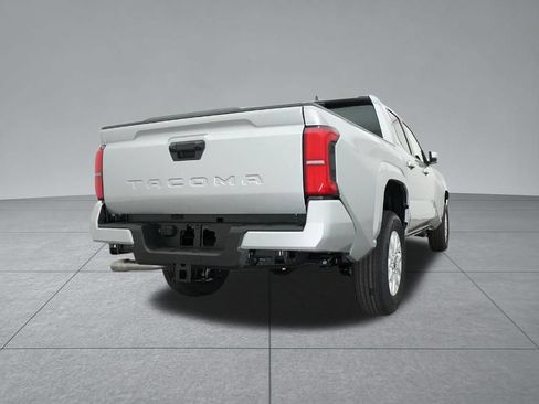 Used 2026 Toyota Tacoma SR5 RWD image 27
