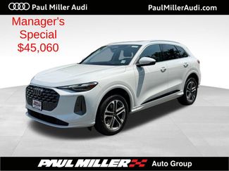 Used 2025 Audi Q5 Premium w/ Convenience Package AWD/4WD 360° Tour