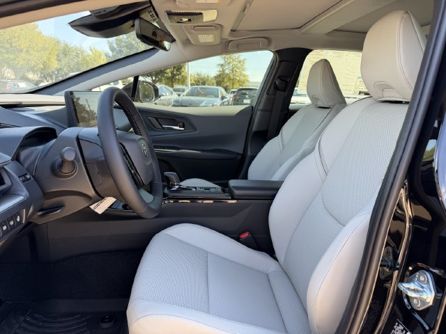 New 2027 Toyota Prius XLE FWD image 24