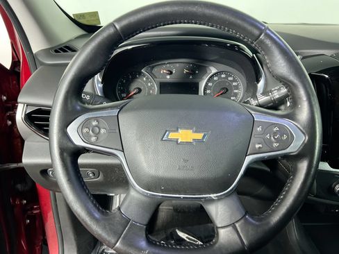 Used 2021 Chevrolet Traverse LT FWD image 15