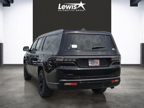 New 2026 Jeep Grand Wagoneer L Limited AWD/4WD image 3