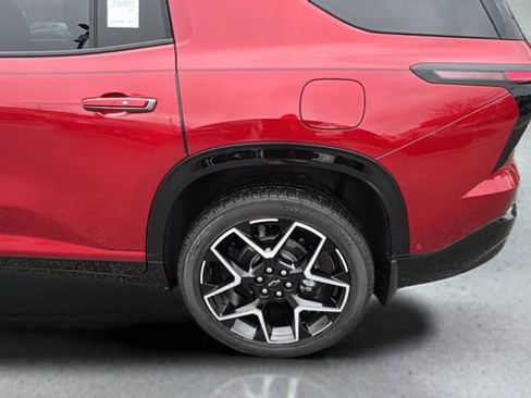 Used 2025 Chevrolet Traverse High Country w/ LPO, Floor Liner Package image 36