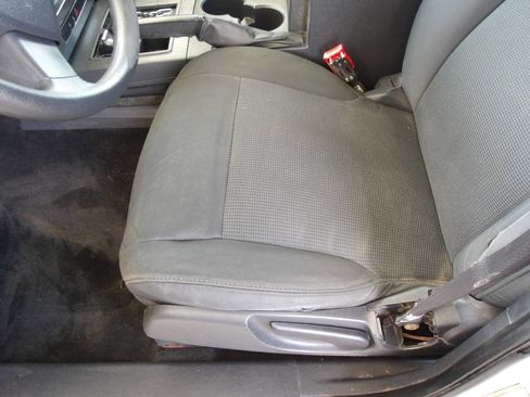 Used 2009 Jeep Liberty Sport image 17