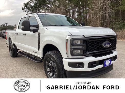 Used 2024 Ford F250 XL w/ STX Appearance Package image 1
