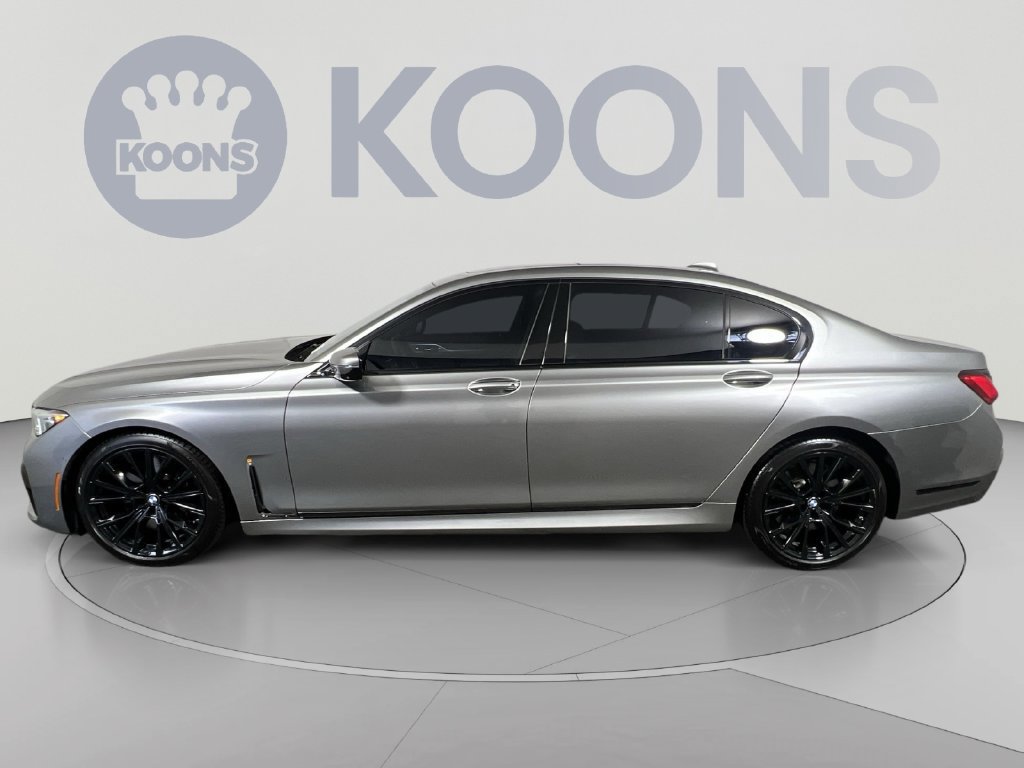 Used 2022 BMW 750i xDrive w/ M Sport Package AWD/4WD image 7