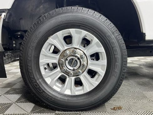 Used 2021 Ford F350 XLT w/ XLT Value Package image 12