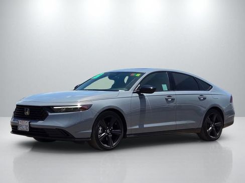 Used 2024 Honda Accord Sport image 8