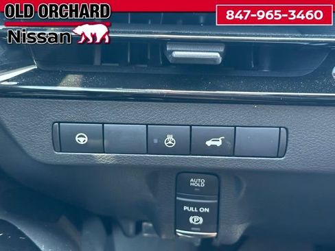 Used 2025 Nissan Murano SL AWD/4WD image 19