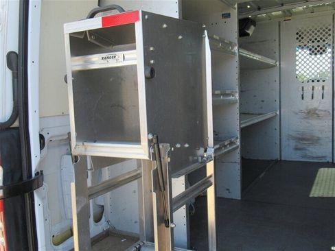 Used 2012 Mercedes-Benz Sprinter 2500 image 9