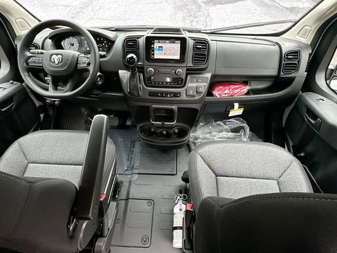 Used 2024 RAM ProMaster 2500 w/ Safety Group FWD image 28