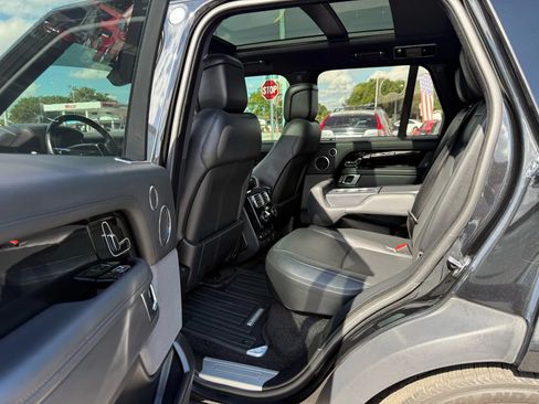 Used 2019 Land Rover Range Rover Supercharged AWD/4WD image 16
