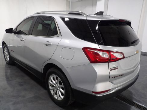 Used 2021 Chevrolet Equinox LT FWD image 6