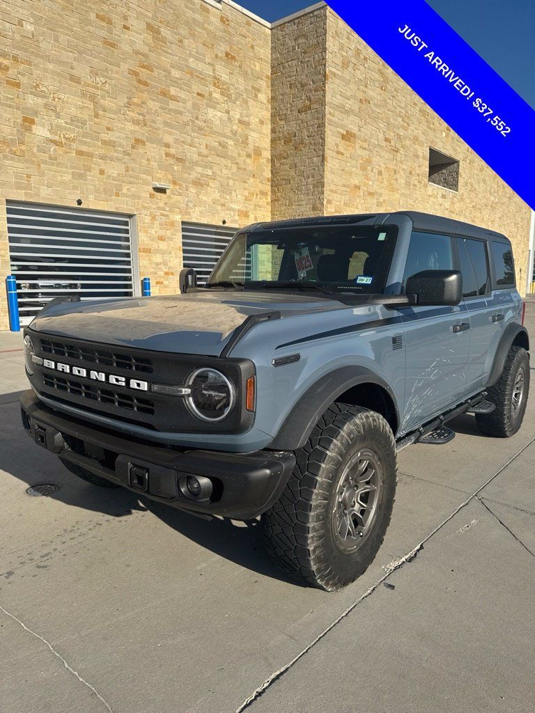Used 2023 Ford Bronco Black Diamond AWD/4WD image 1