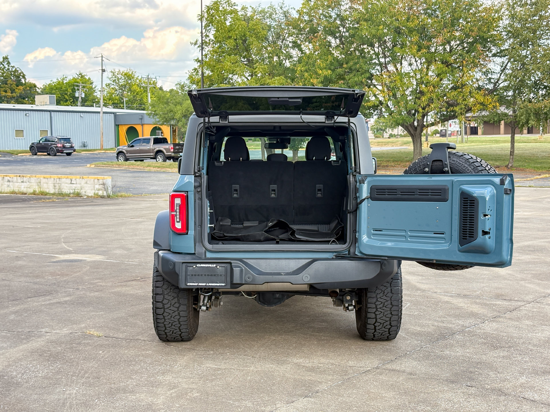 Used 2022 Ford Bronco Big Bend w/ Sasquatch Package AWD/4WD image 36