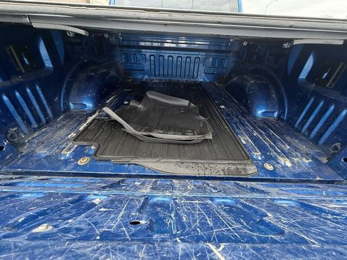 Used 2017 Ford F150 XLT w/ Equipment Group 302A Luxury AWD/4WD image 18