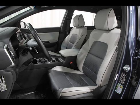 Used 2018 Kia Sportage EX w/ EX Sport Appearance Package AWD/4WD image 5
