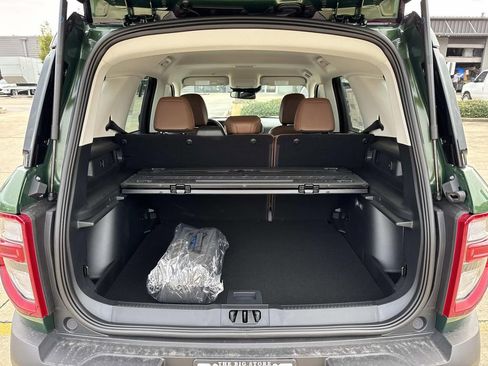 New 2025 Ford Bronco Sport Outer Banks image 5