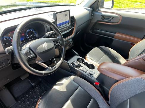 Certified 2022 Ford Bronco Sport Outer Banks w/ Tech Package AWD/4WD image 18