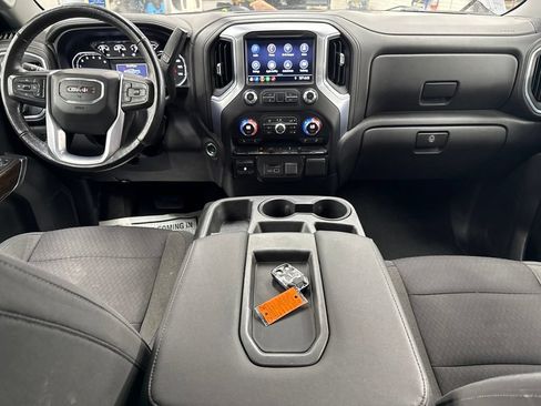 Used 2019 GMC Sierra 1500 SLE w/ SLE Value Package AWD/4WD image 17