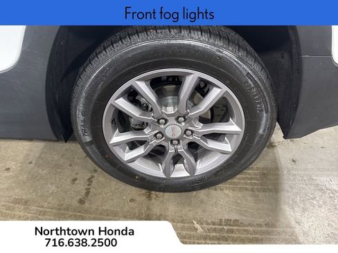 Used 2022 GMC Terrain SLT image 12