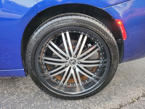 Used 2018 Dodge Charger SXT w/ Blacktop Package image 24