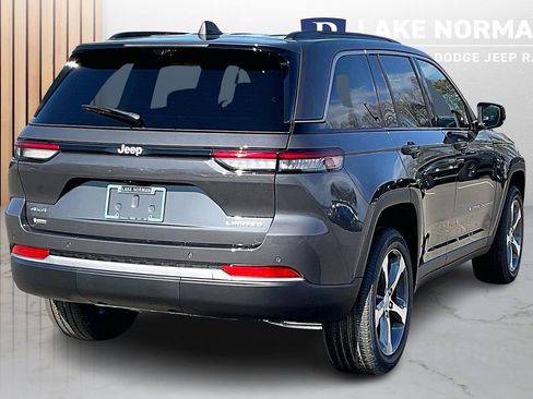 New 2026 Jeep Grand Cherokee Limited w/ Luxury Tech Group II AWD/4WD image 9