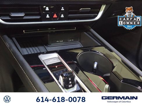 Certified 2025 Volkswagen Atlas Cross Sport SEL Premium R-Line AWD/4WD image 29