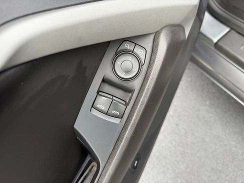 Certified 2022 Chevrolet Camaro LT image 14