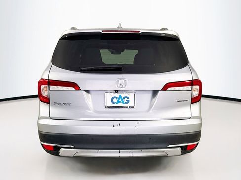 Used 2019 Honda Pilot Touring image 6