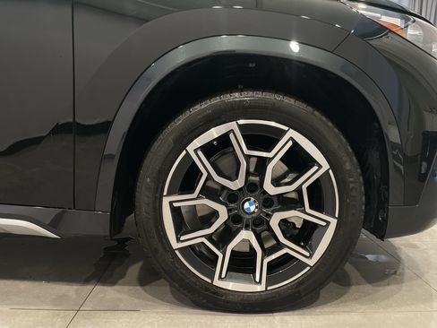 Used 2025 BMW X1 xDrive28i w/ Convenience Package image 10