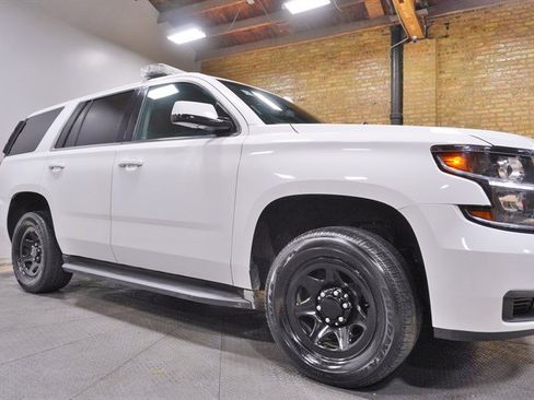 Used 2016 Chevrolet Tahoe 2WD image 8