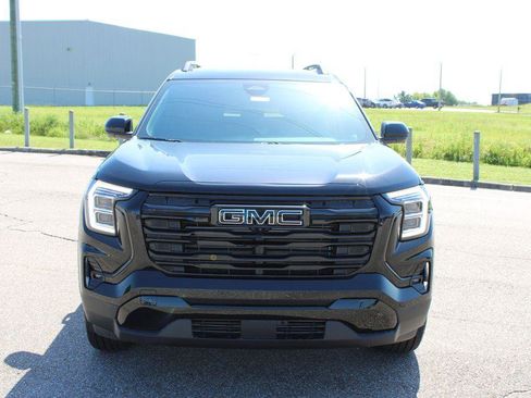 New 2027 GMC Terrain Elevation w/ Elevation Premium Package FWD image 4