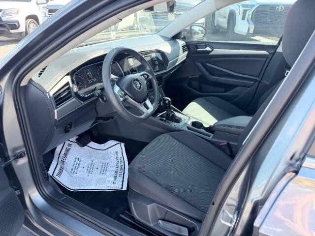Used 2019 Volkswagen Jetta S w/ Driver Assistance Package FWD image 9
