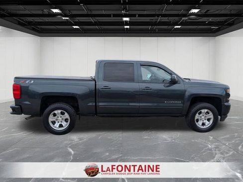 Used 2018 Chevrolet Silverado 1500 LT w/ All Star Edition AWD/4WD image 6