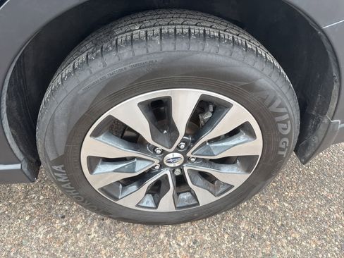 Used 2024 Subaru Outback Touring XT image 7