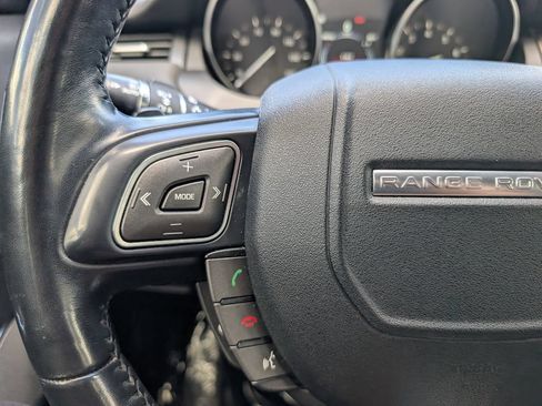 Used 2018 Land Rover Range Rover Evoque SE AWD/4WD image 27