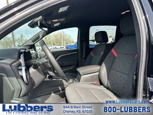 Used 2024 Chevrolet Colorado Z71 w/ Z71 Convenience Package 2 image 11