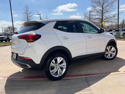 Used 2025 Buick Encore GX Preferred image 6