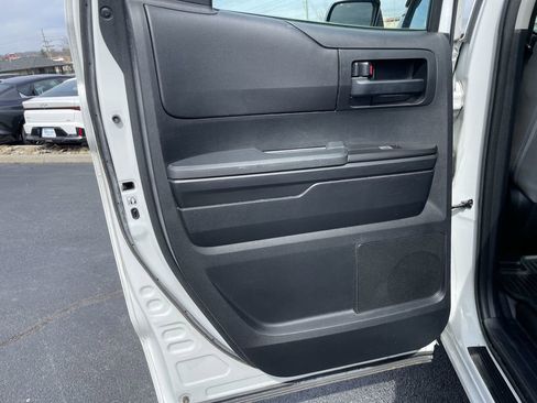 Used 2017 Toyota Tundra SR image 20