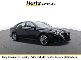 Used 2025 Nissan Altima 2.5 SV FWD video 1