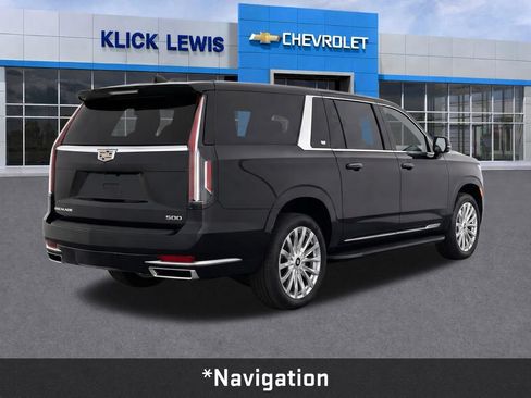 Used 2023 Cadillac Escalade ESV Luxury AWD/4WD image 9