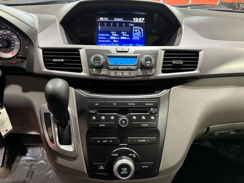Used 2013 Honda Odyssey EX image 22