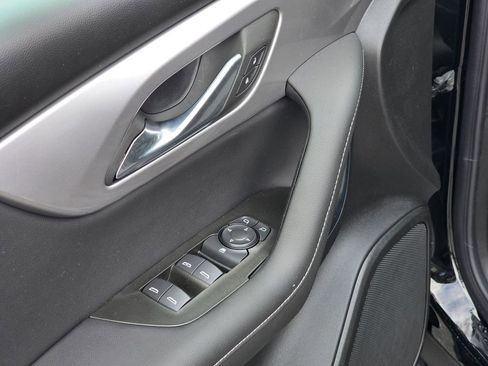 New 2025 Chevrolet Blazer LT w/ Convenience Package image 38