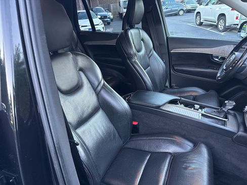 Used 2022 Volvo XC90 T6 Inscription w/ Advanced Package AWD/4WD image 44