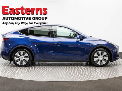 Used 2021 Tesla Model Y Long Range AWD/4WD image 4